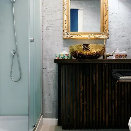 So Lovely Apt In Heart Of Historical Downtown New * Minsk